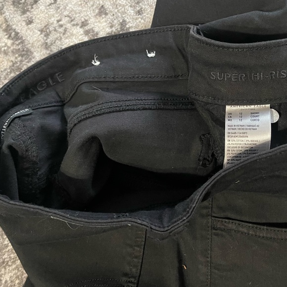 AEO Distressed Jeggings - Picture 2 of 4